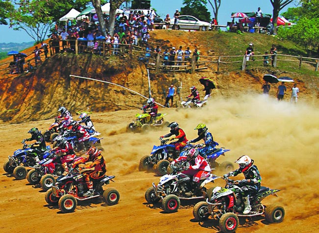 مسابقات موتور 4 چرخ