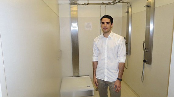 فضانوردان برای بازیافت آب چه کاری انجام می‌دهند