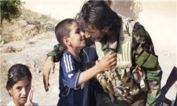 تکتیرانداز داعش در دام کودک 4 ساله تکتیرانداز داعش در دام کودک 4 ساله