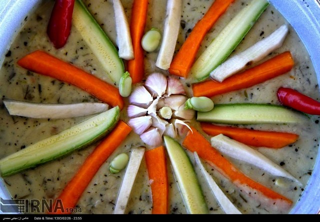 جشنواره آش ایرانی در زنجان (عکس)