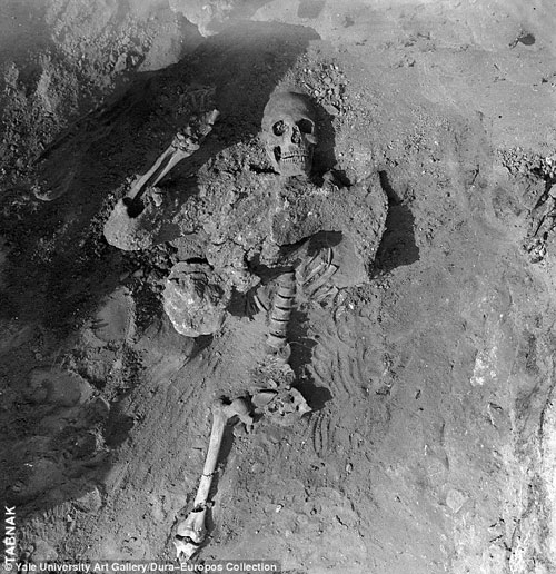 قتل عام رومی‌ها توسط ایرانیان (+عکس)