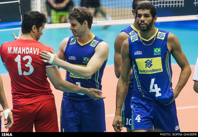 دیدار تیم‌های ملی والیبال ایران و برزیل (عکس)