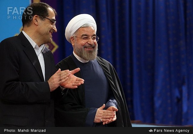 همایش بیمه سلامت همگانی با حضور روحانی (عکس)