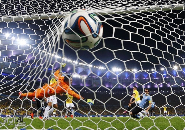 مسابقه کلمبیا و اوروگوئه (عکس)