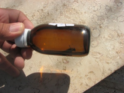 سوسک در شیشه دارو - خراسان  (+عکس)