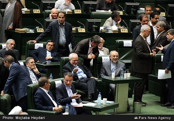 جلسه علنی استیضاح وزیر علوم (عکس)