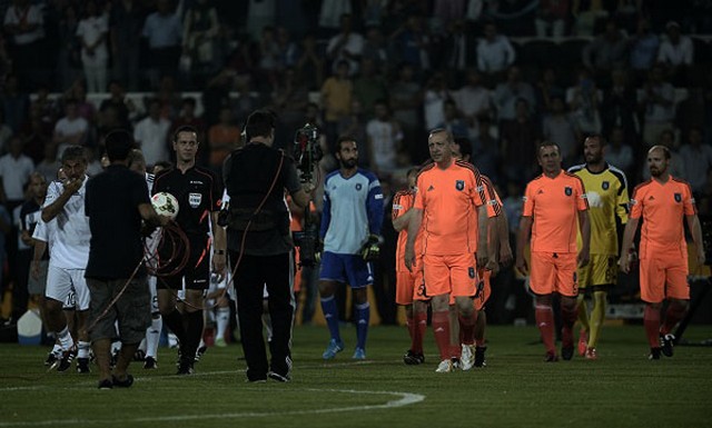 تیم فوتبال با بازی اردوغان (+عکس)