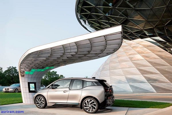 ایستگاه شارژ خورشیدی با الهام از بال پرندگان