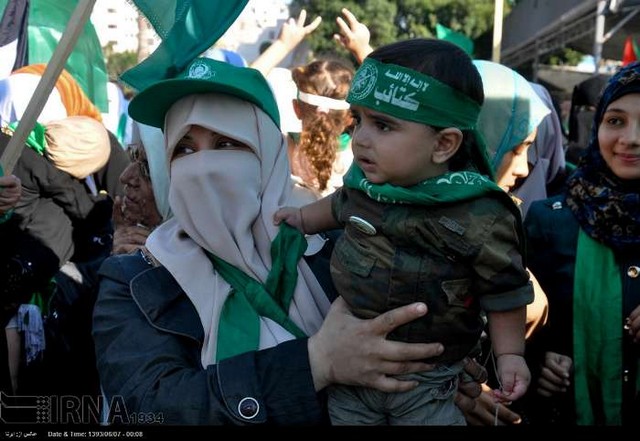 جشن پیروزی مقاومت در غزه (عکس)