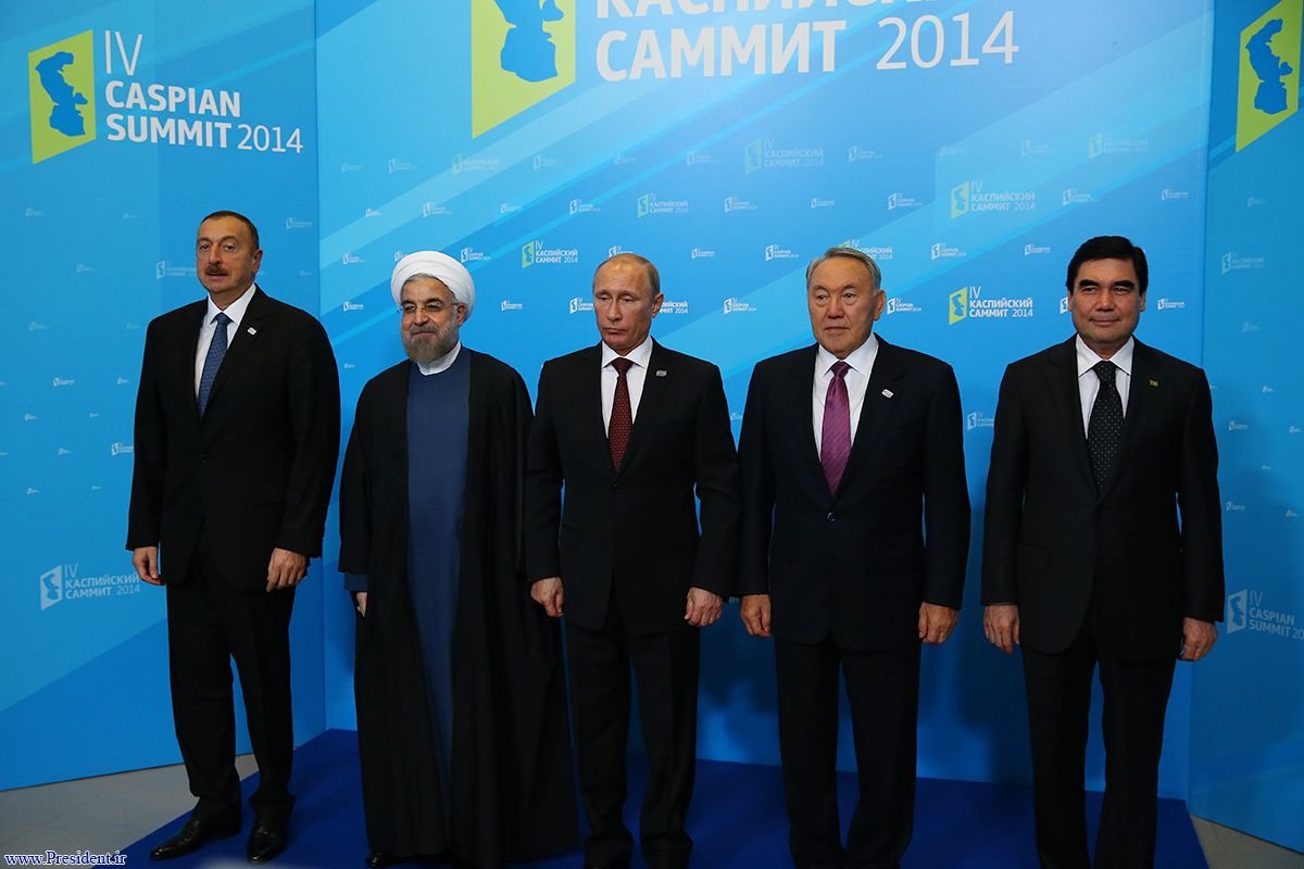 عکس یادگاری سران کشورهای ساحلی دریای خزر