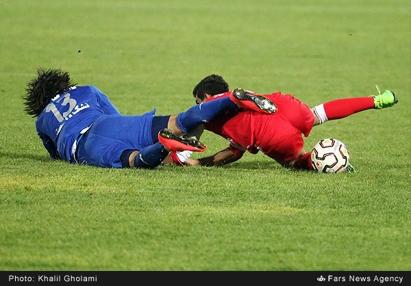 تراکتورسازی 2 - استقلال 2 (+گزارش تصویری)