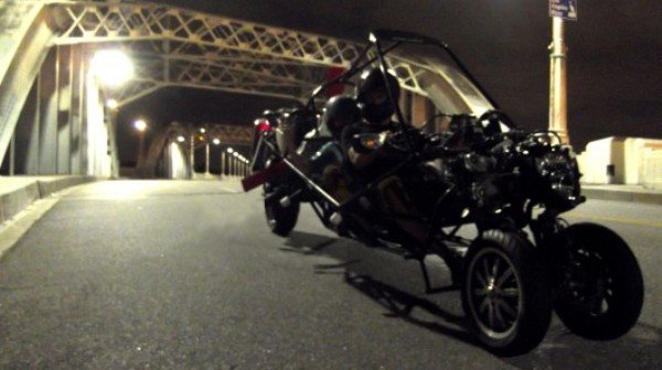 سریعترین موتورسیکلت پرنده جهان ساخته شد سریعترین موتورسیکلت پرنده جهان ساخته شد