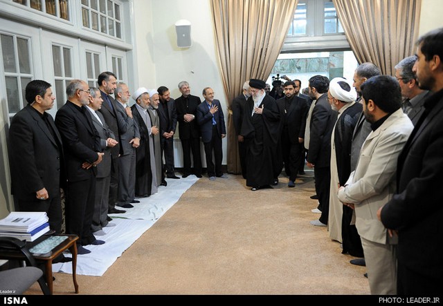 دیدار کارگزاران حج با رهبری (عکس)