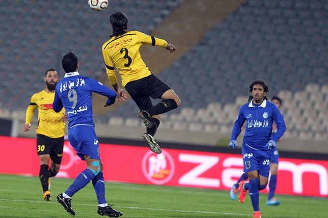 استقلال برد و به رتبه سوم جدول بازگشت