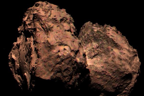 اولین تصویر رنگی روزتا منتشر شد اولین تصویر رنگی روزتا منتشر شد