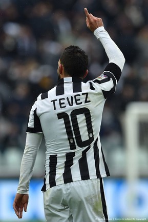 یووه برد و 17 امتیاز فاصله گرفت (عکس/جدول)