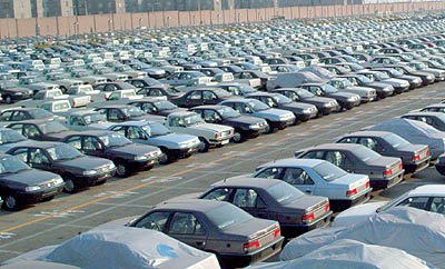 کاهش قیمت برخی از خودروهای داخلی دراولین روز هفته/آخرین وضعیت قیمت خودروهای داخلی و خارجی در بازار (+جدول کامل از پراید تا تویوتا )