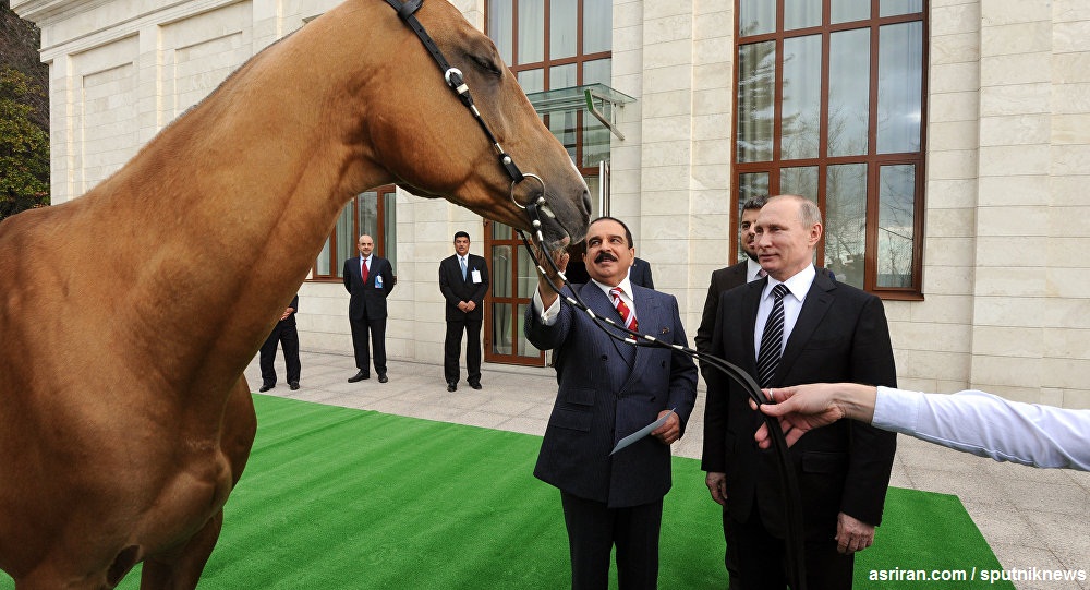 هدیه پوتین به پادشاه بحرین (+عکس)