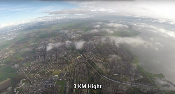 شکستن رکورد ارتفاع پروازی با پهپاد شکستن رکورد ارتفاع پروازی با پهپاد