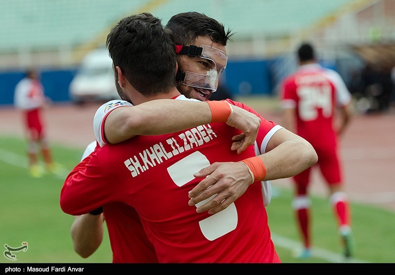 تراکتورسازی 4 - 0 الجزیره / طوفان تبریز جزیره را برد(+عکس/جدول) تراکتورسازی 4 - 0 الجزیره / طوفان تبریز جزیره را برد(+عکس/جدول)