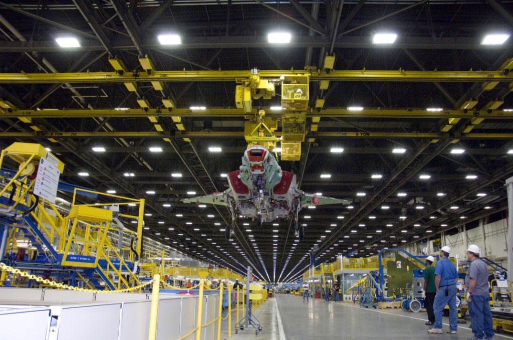 کشورهای جنوب خلیج فارس به دنبال دریافت سریعتر سلاح آمریکایی