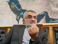 بروجردی: عراقچی نگفت با بازرسی موافقت شده است