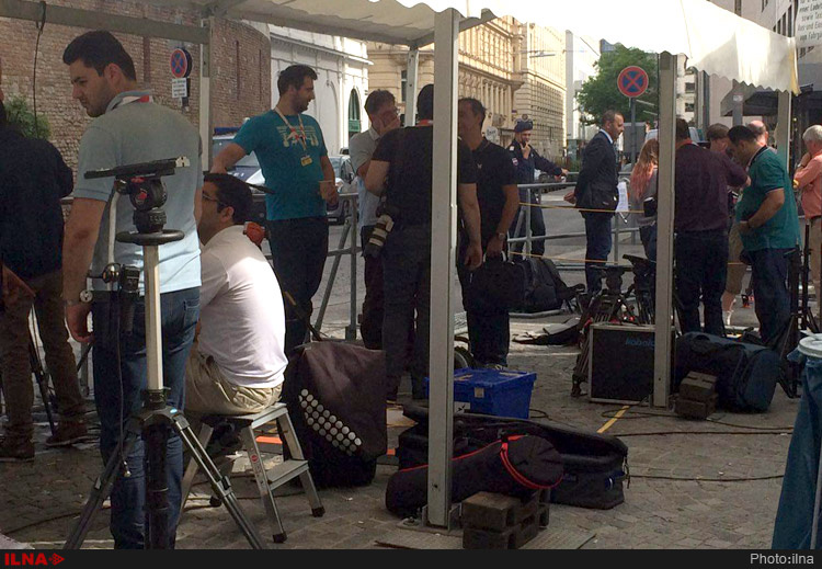 حاشیه‌های محل مذاکرات (+عکس)