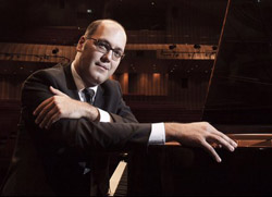 کنسرت «گوتلیب والیش‌» در تالار وحدت