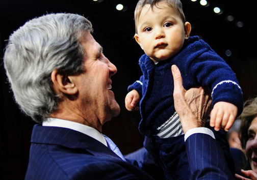 جان کری و نوه ایرانی اش (عکس)