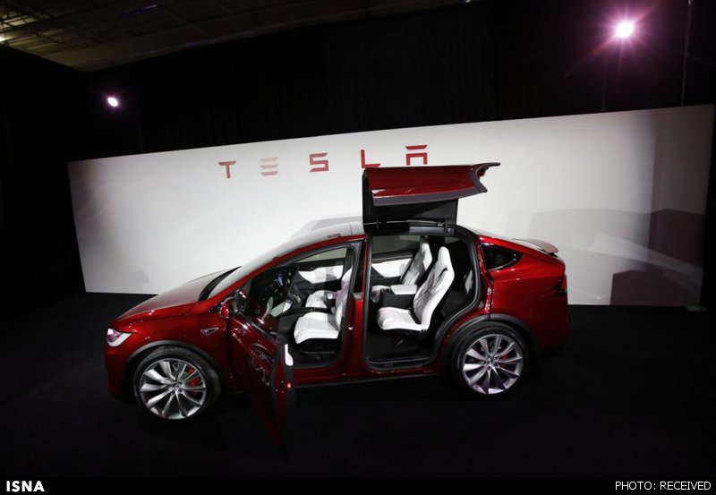 شاسی بلند لوکس برقی تسلا به بازار آمد