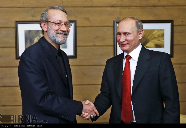 دیدار لاریجانی و پوتین در سوچی (عکس)