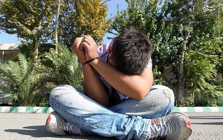 بازداشت کوچکترین زورگیر تهران! (+عکس) بازداشت کوچکترین زورگیر تهران! (+عکس)