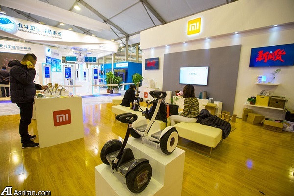 نگاهی گذرا به نمایشگاه «نور اینترنت»