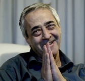 احمدرضا احمدی از بیمارستان مرخص شد احمدرضا احمدی از بیمارستان مرخص شد