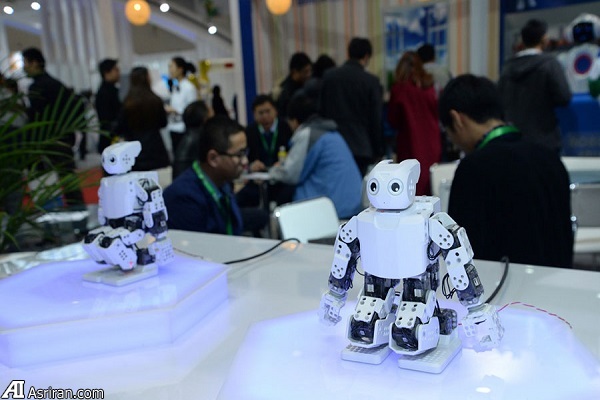 نگاهی گذرا به آینده ربات ها در کنفرانس جهانی ربات نگاهی گذرا به آینده ربات ها در کنفرانس جهانی ربات
