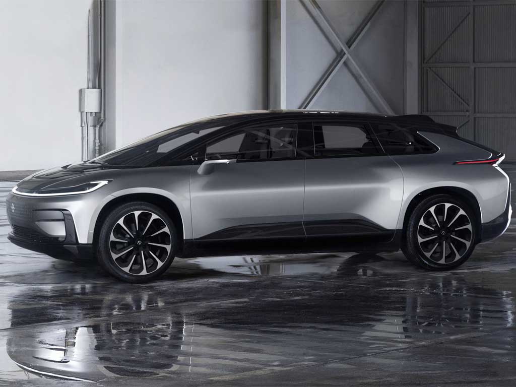 از بنز الکتریکی ترمیناتور تا بنزهای جدید و تکامل 48 ساله رنجروور در یک هفته خودرویی از بنز الکتریکی ترمیناتور تا بنزهای جدید و تکامل 48 ساله رنجروور در یک هفته خودرویی