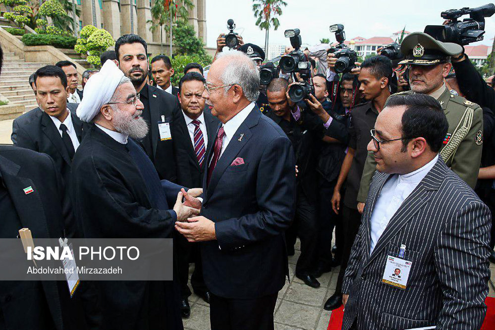 استقبال نخست وزیر مالزی از روحانی (+عکس)