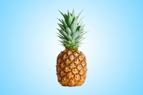 سفید کردن دندان&zwnj;ها با این مواد غذایی