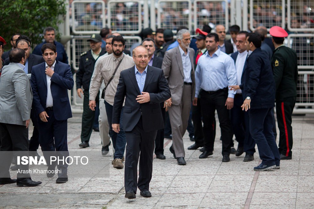 قالیباف بعد از ثبت نام: ۵ میلیون شغل ایجاد می‌کنم/  فقط ٤ درصد مردم رضايت دارند