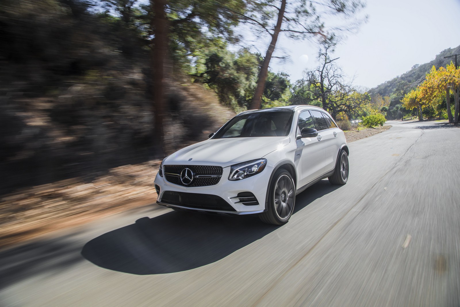 تاج لوکس&zwnj;سازی در آمریکا روی سر مرسدس بنز، ب&zwnj;ام&zwnj;و و لکسوس در مقام&zwnj;های بعدی