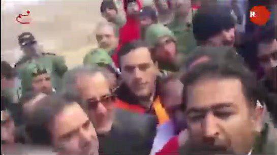 آن مرد فقط می&zwnj;خواست حرف بزند