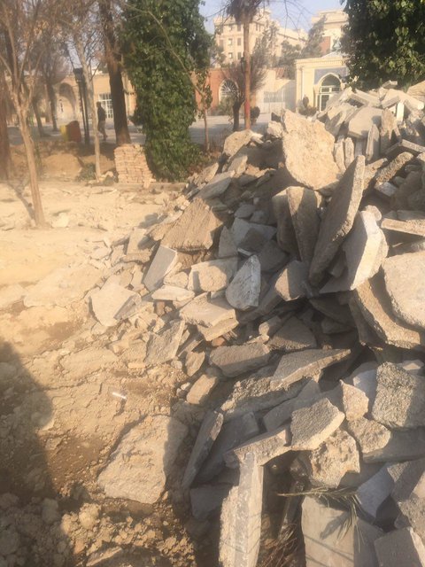 نامه شهرداری به اوقاف برای توقف تخریب قبور قدیمی امامزاده عبدالله (+ عکس)