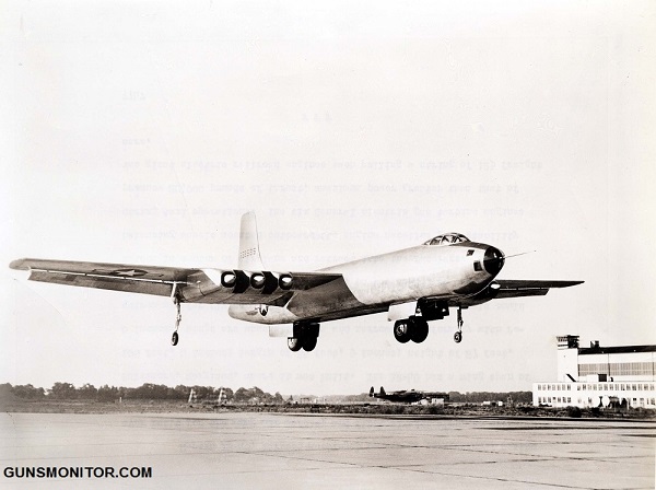 بمب افکنی که فقط دو نمونه از آن تولید شد!(+عکس)