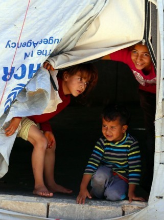 رکورد تعداد پناهندگان جهان شکسته شد / دو سوم جمعیت سوریه، پناهجو هستند