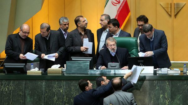 جلسات بررسی صلاحیت وزرا، کسل کننده، غیرجذاب و حتی ناامید کننده جلسات بررسی صلاحیت وزرا، کسل کننده، غیرجذاب و حتی ناامید کننده