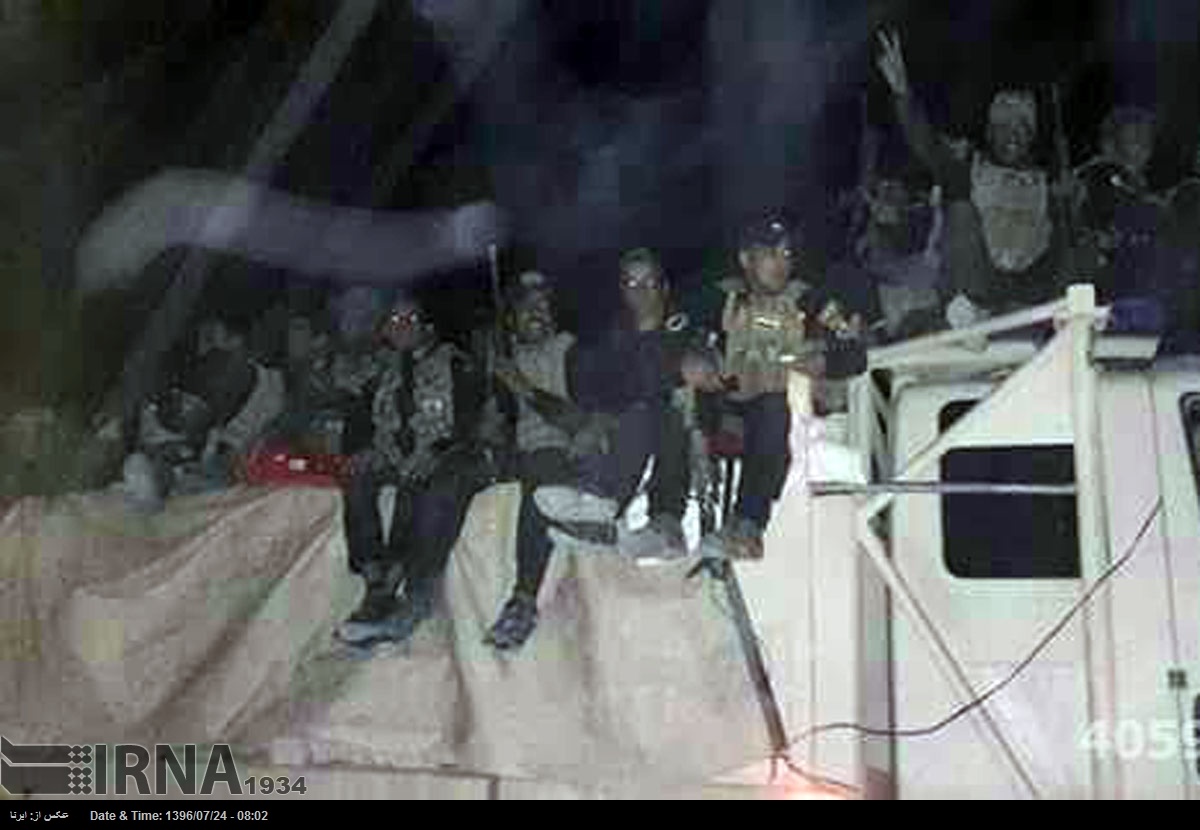 حرکت نیروهای عراقی به سمت کرکوک (+عکس) حرکت نیروهای عراقی به سمت کرکوک (+عکس)