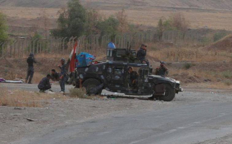 عقب نشینی پیشمرگه/ کنترل مراکز نظامی و نفتی کرکوک در دست ارتش عراق / اربیل: نیروهای اتحادیه میهنی خیانت کردند