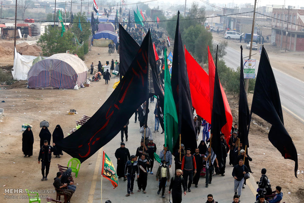 پياده رَوی اربعين و اثر آن بر توسعه گردشگري مذهبي