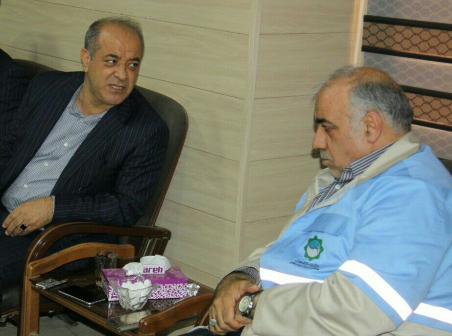 تسریع در رسیدگی به مشکلات مناطق زلزلهزده با حمایت بانکها تسریع در رسیدگی به مشکلات مناطق زلزلهزده با حمایت بانکها