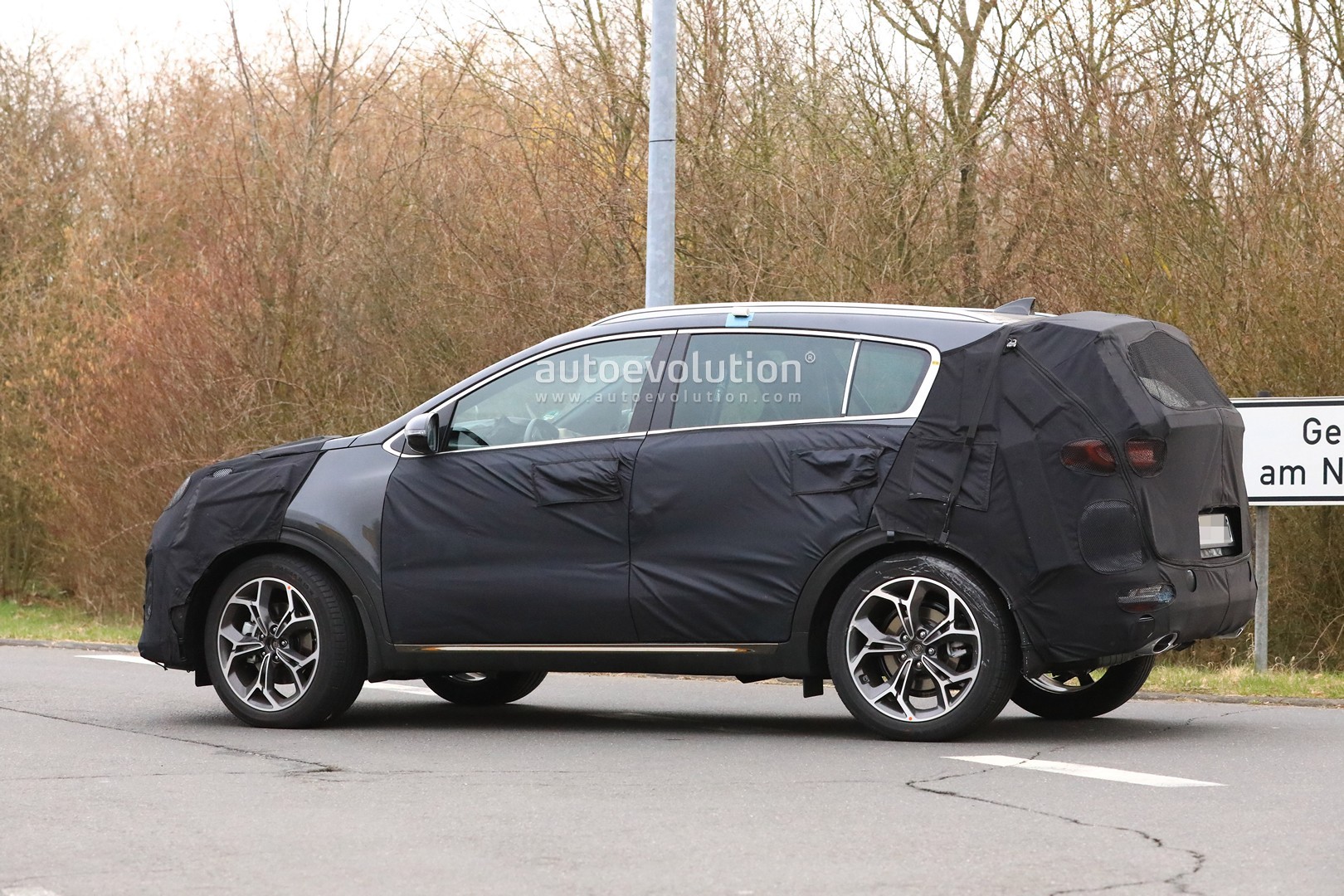 تصاویر لو رفته از تست فیسلیفت کیا اسپورتیج 2019 تصاویر لو رفته از تست فیسلیفت کیا اسپورتیج 2019